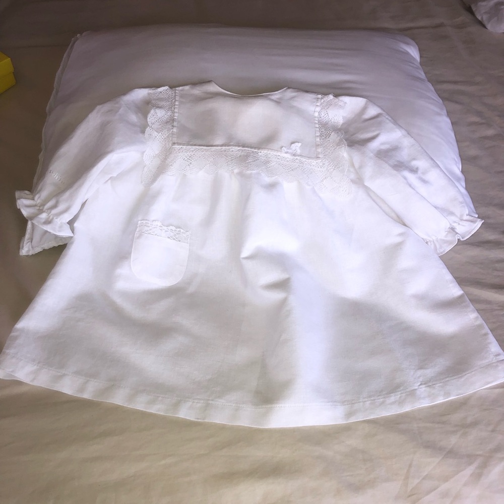 Paper White little girls special occasion linen dress size 12-18 mo